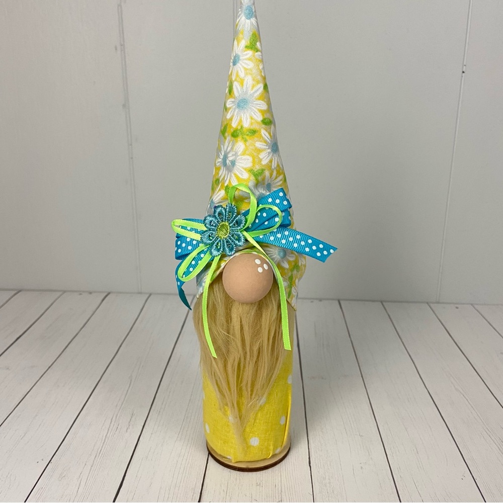 Handmade Gnome Daisy Yellow Polka Dot Fabric Multicolor Bow Tiered Tray Spring - Picture 11 of 11